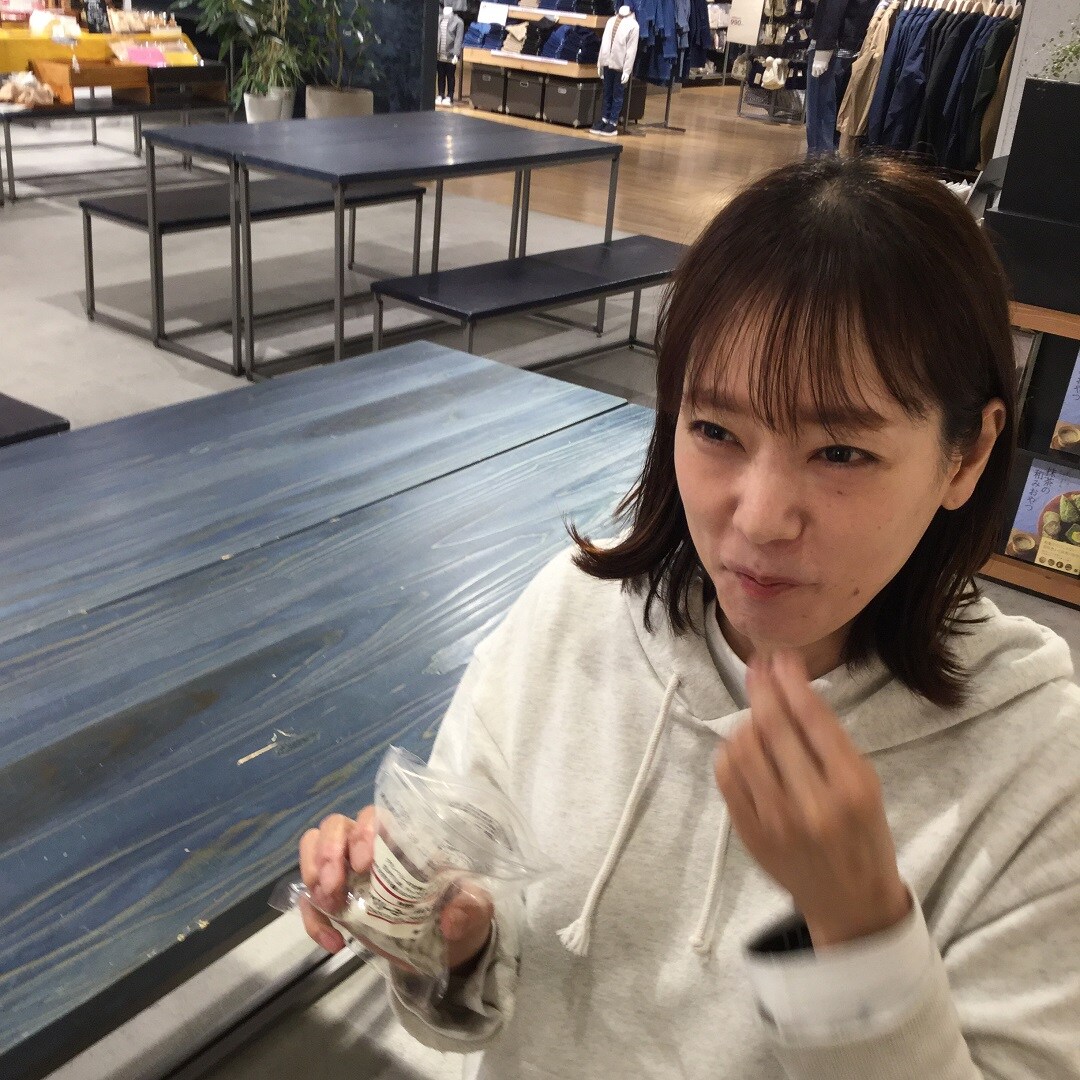 【岡山ロッツ】クランベリーヨーグルトチョコ
