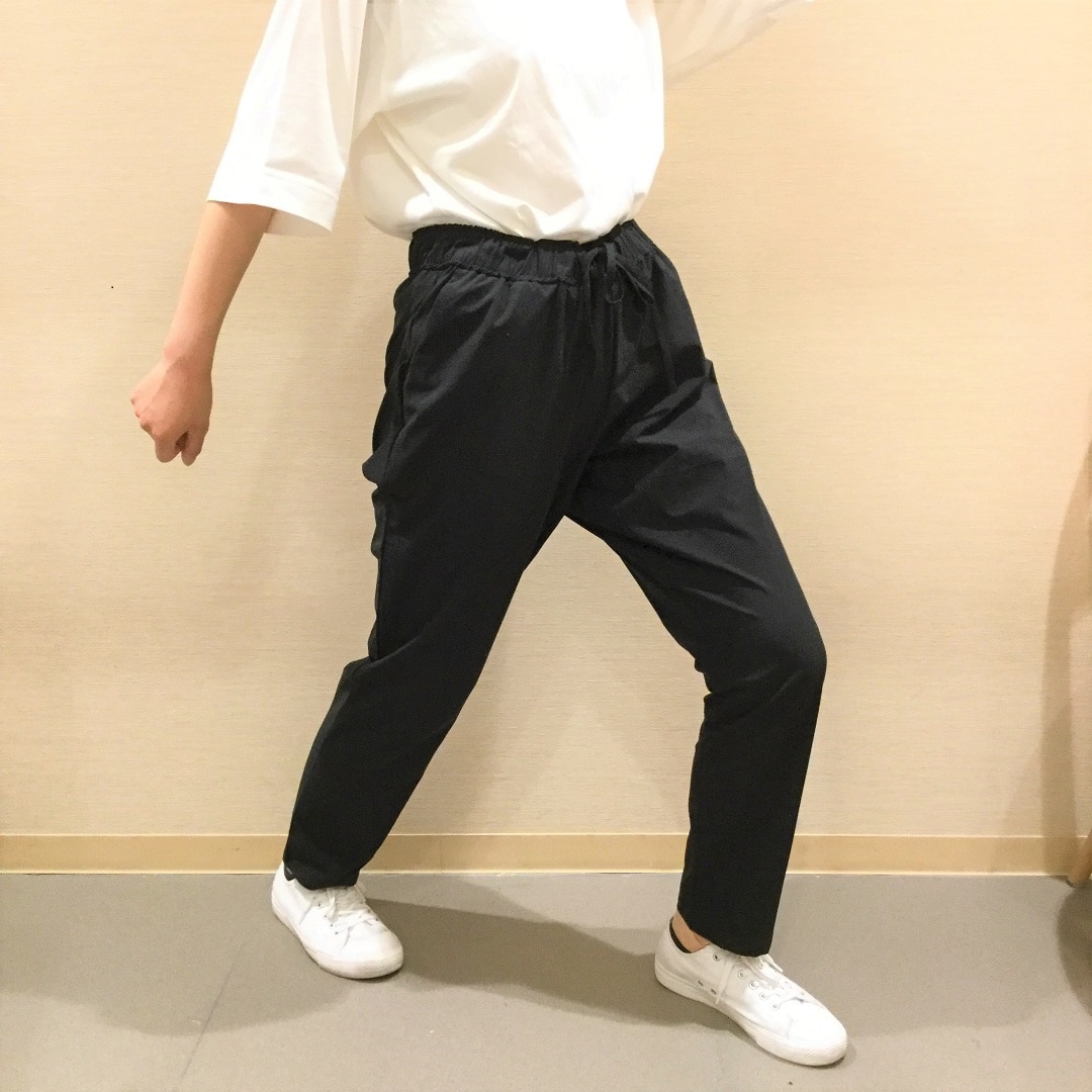 無印　吸汗速乾　ストレッチパンツ