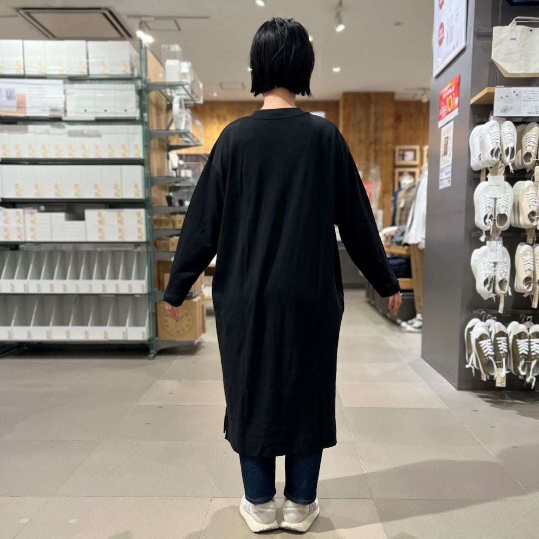 【イオンモール綾川】少しさむい日にほどよい厚みです。