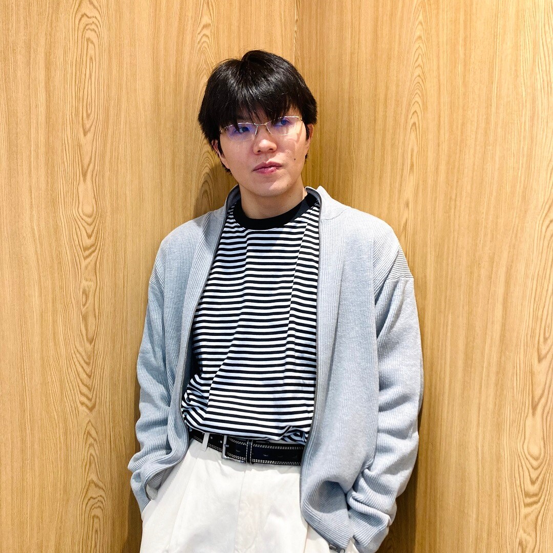 【イオンモール秋田】身長177㎝