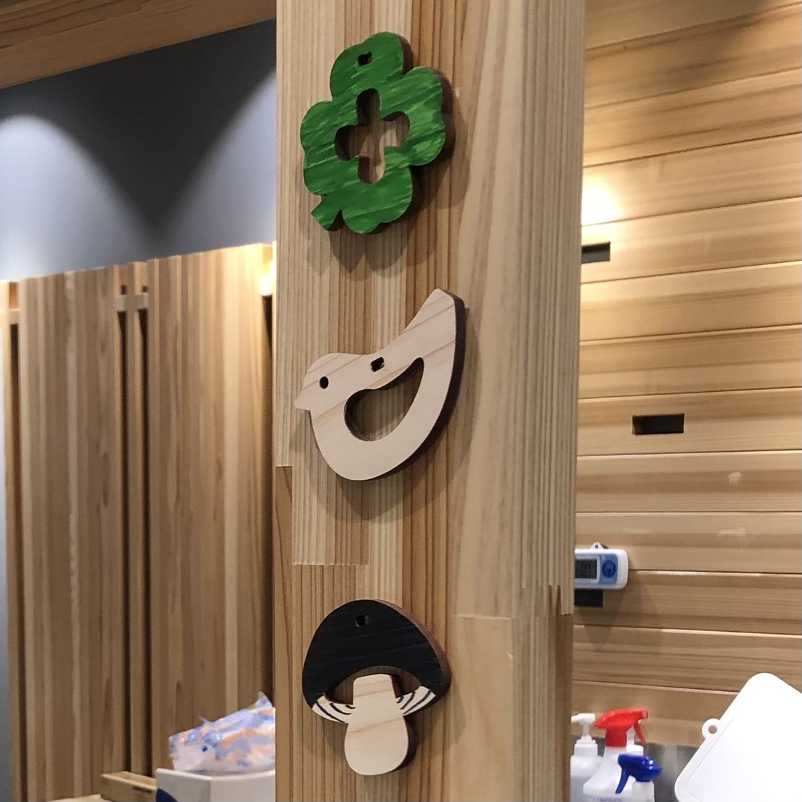 木製オーナメント