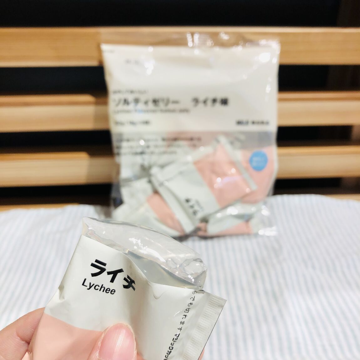 冷やしておいしい　ソルティゼリー　ライチ味