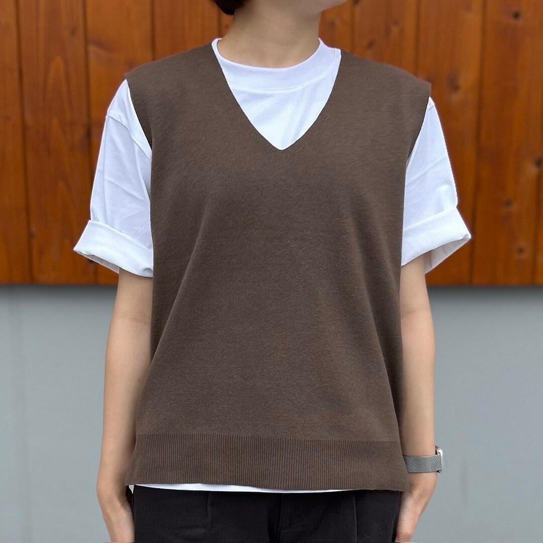 ハピオ木野】晩夏から春先まで使える、ミラノリブ編みベスト｜無印良品