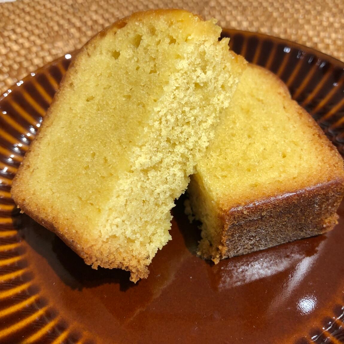 素材を生かしたお菓子バナナケーキ