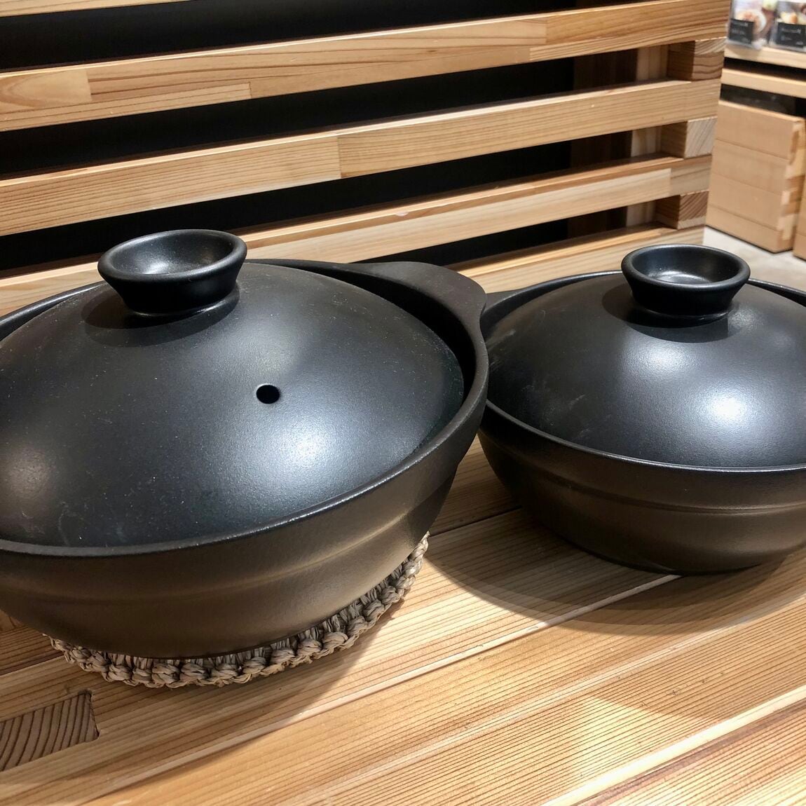 岡山表町商店街】無印良品の土鍋です！におい移りがしにくい 軽量土鍋