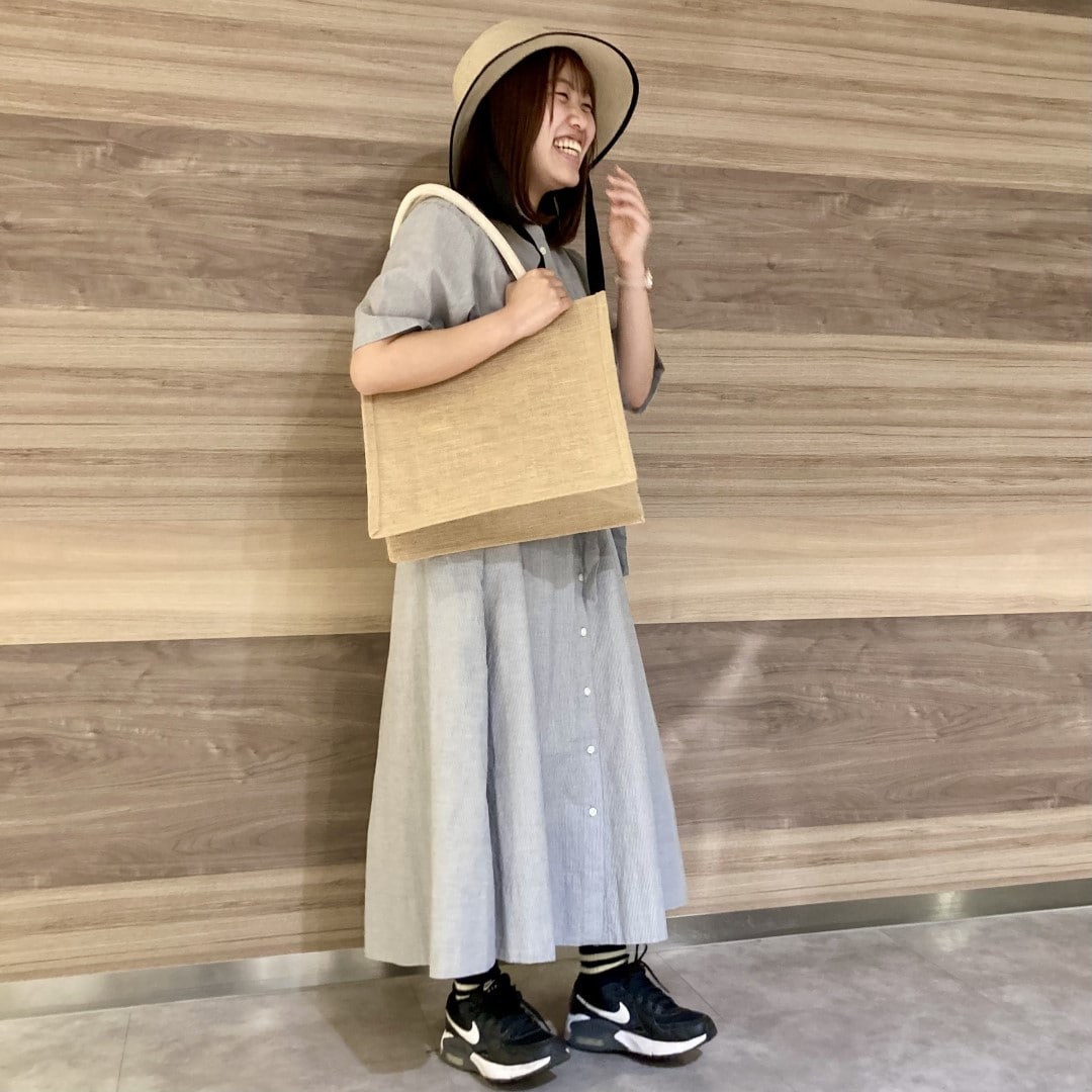 涼感シャツワンピース全身２