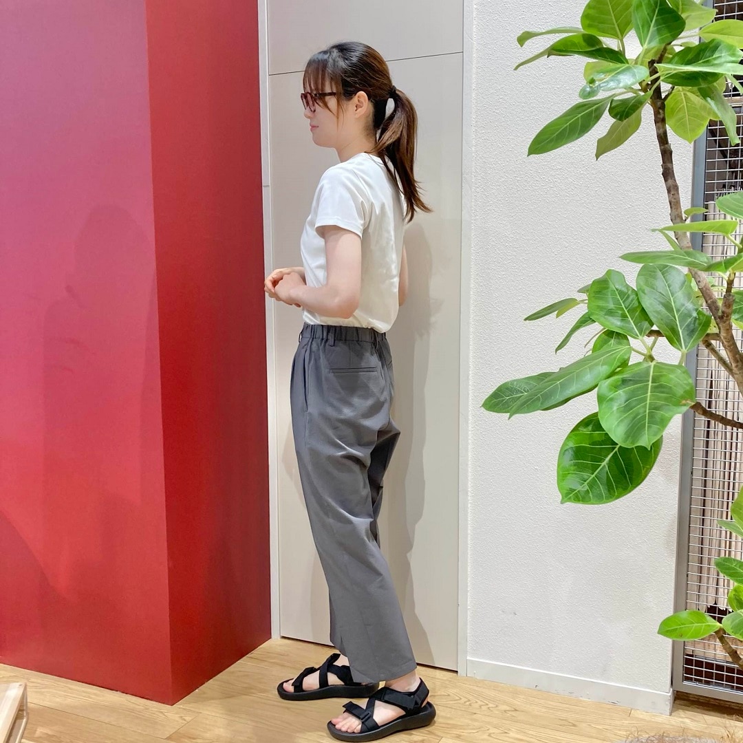 婦人スタッフスナップ