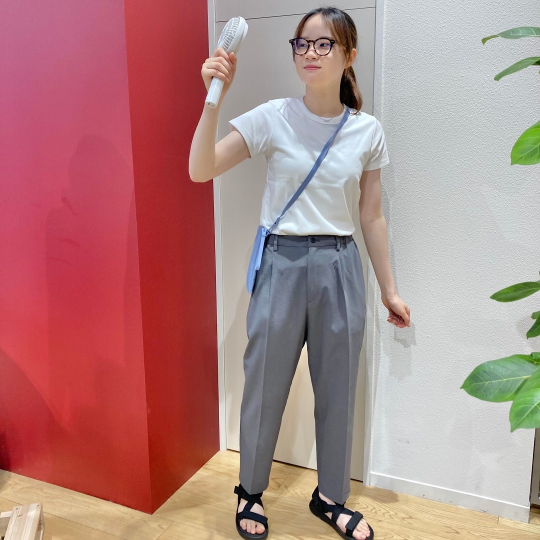 婦人スタッフスナップ