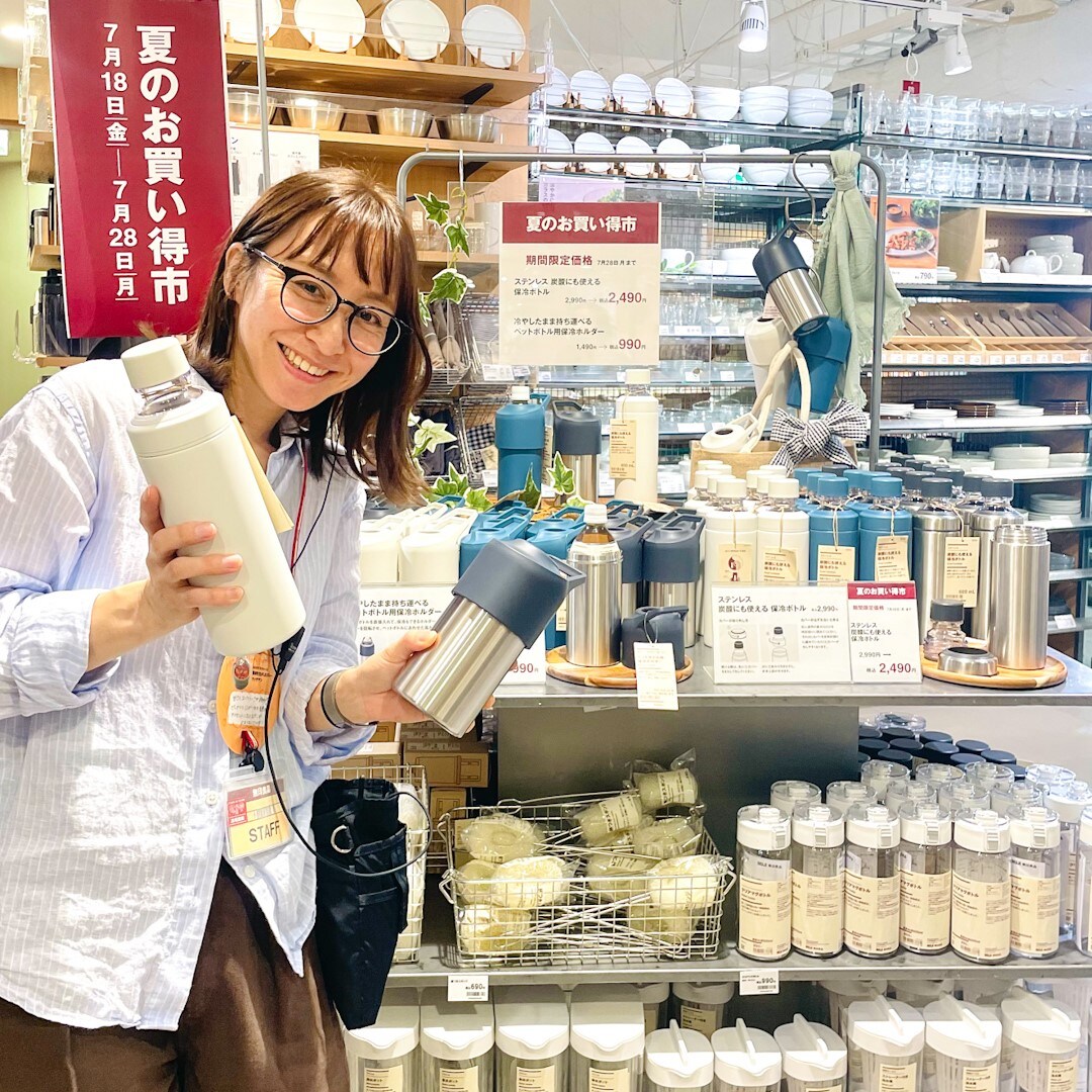 ステンレス 炭酸にも使える保冷ボトル／冷やしたまま持ち運べる ペットボトル用保冷ホルダー