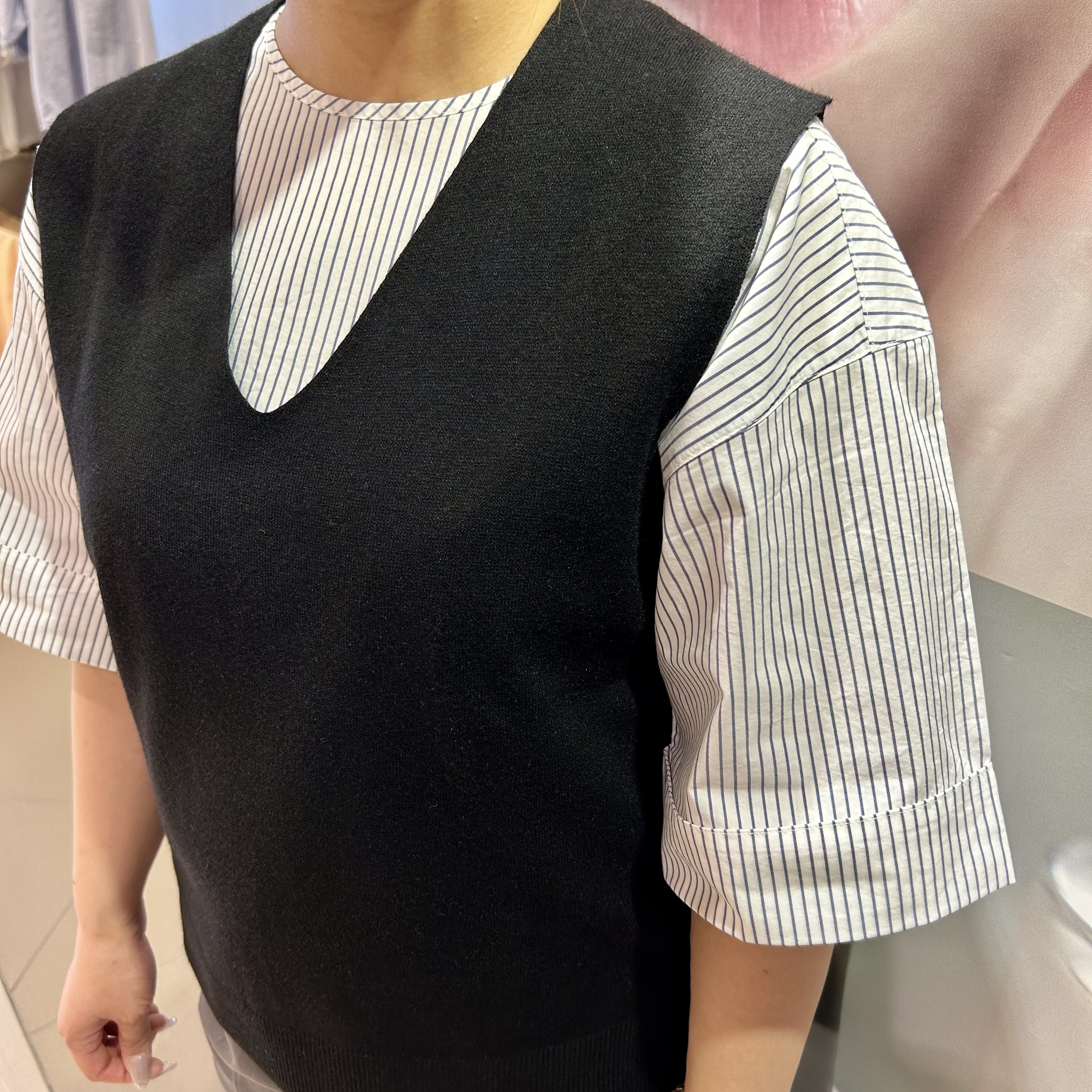 婦人正面アップ画像①