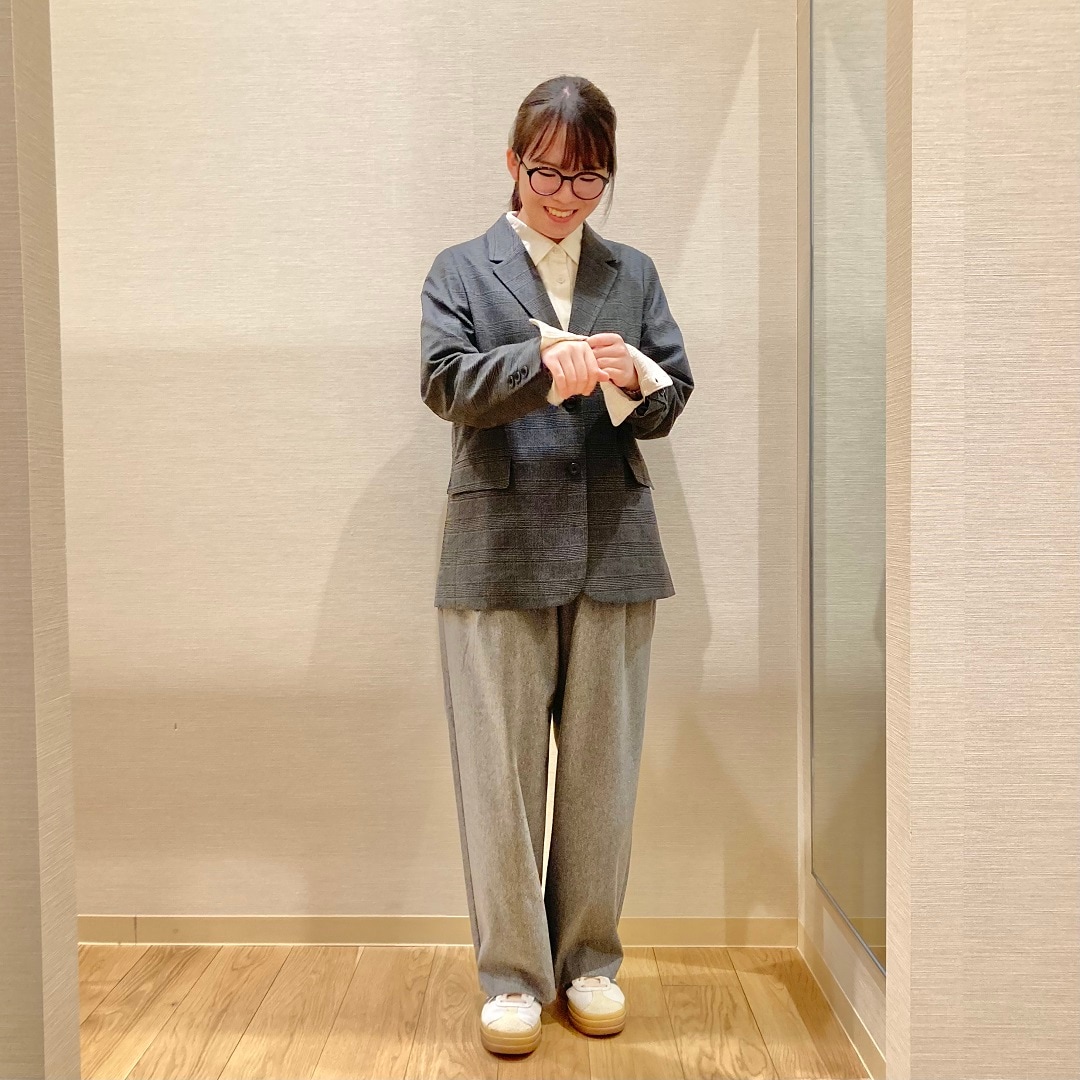 婦人スタッフスナップ