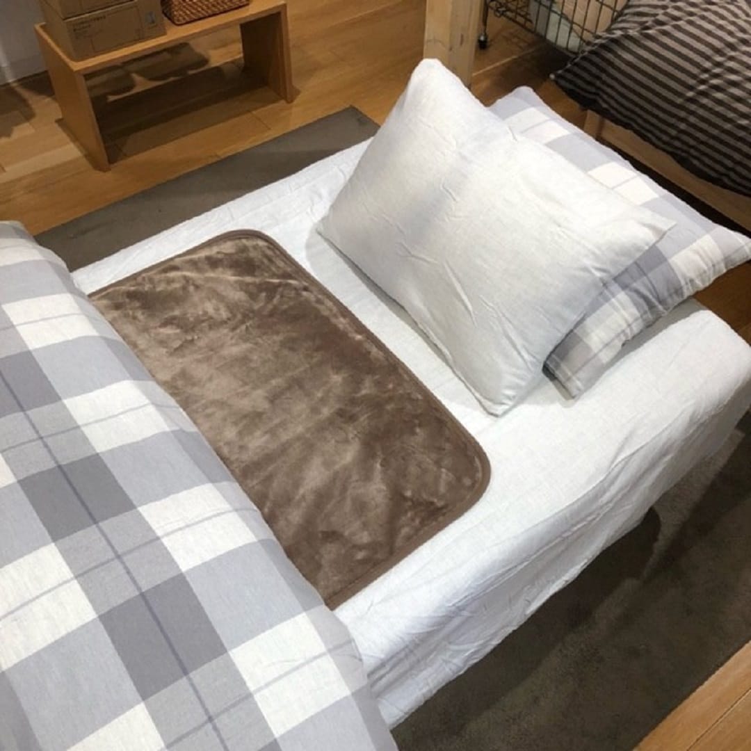 ソファやベッドで使えるホットシート