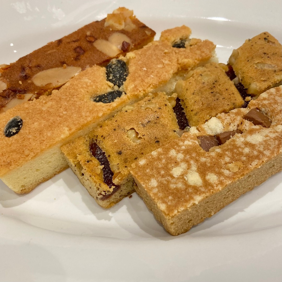 不揃いチーズケーキ