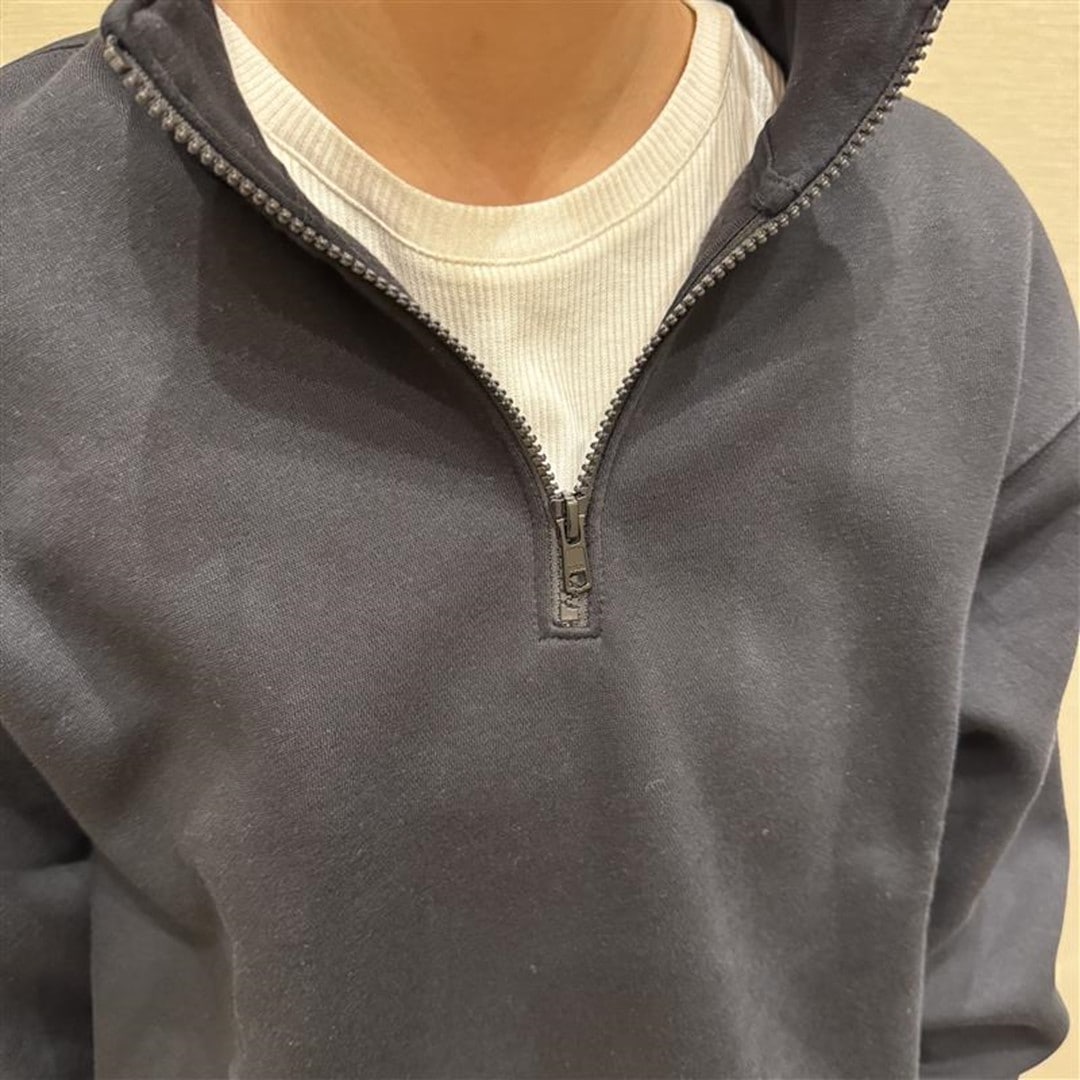 046867_20251208_01_02