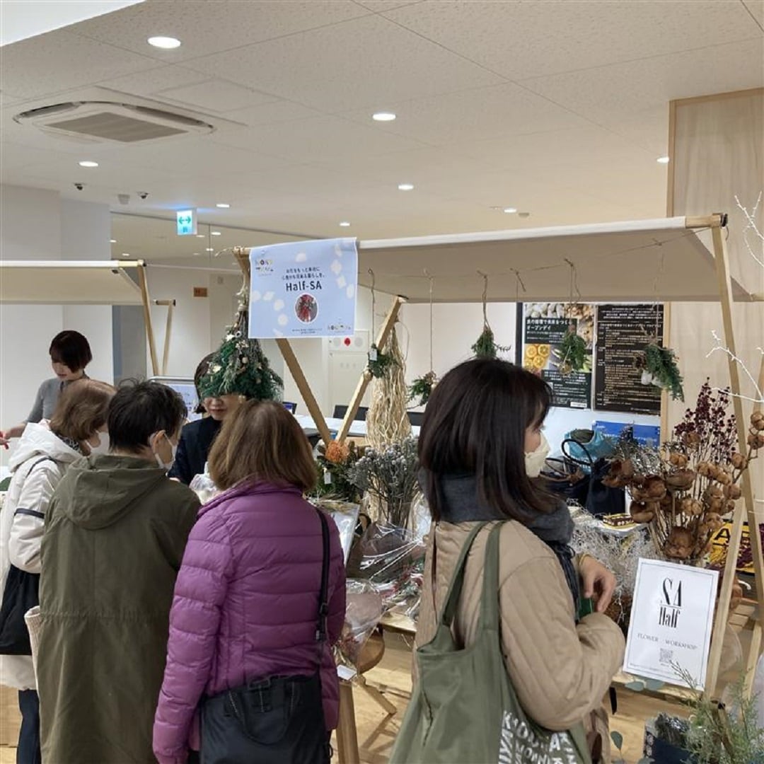 NOKOマルシ会場のにぎわい