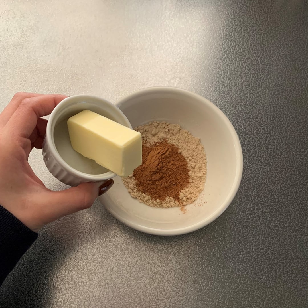 046867_20251216_01_06