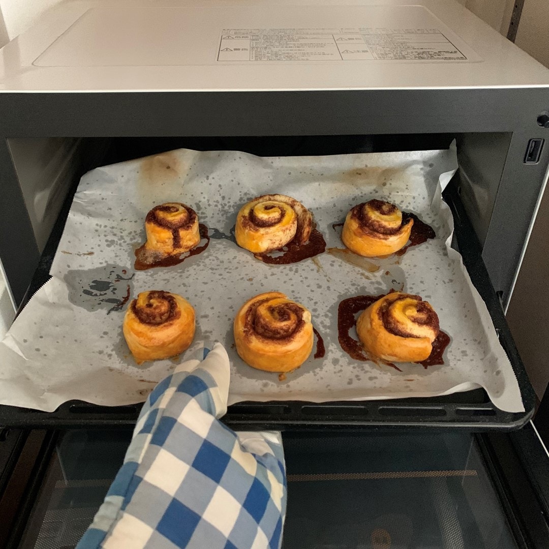 046867_20251216_01_11