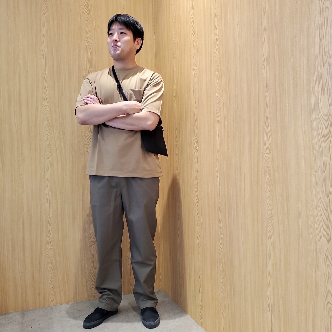 【イオンモール秋田】身長180㎝