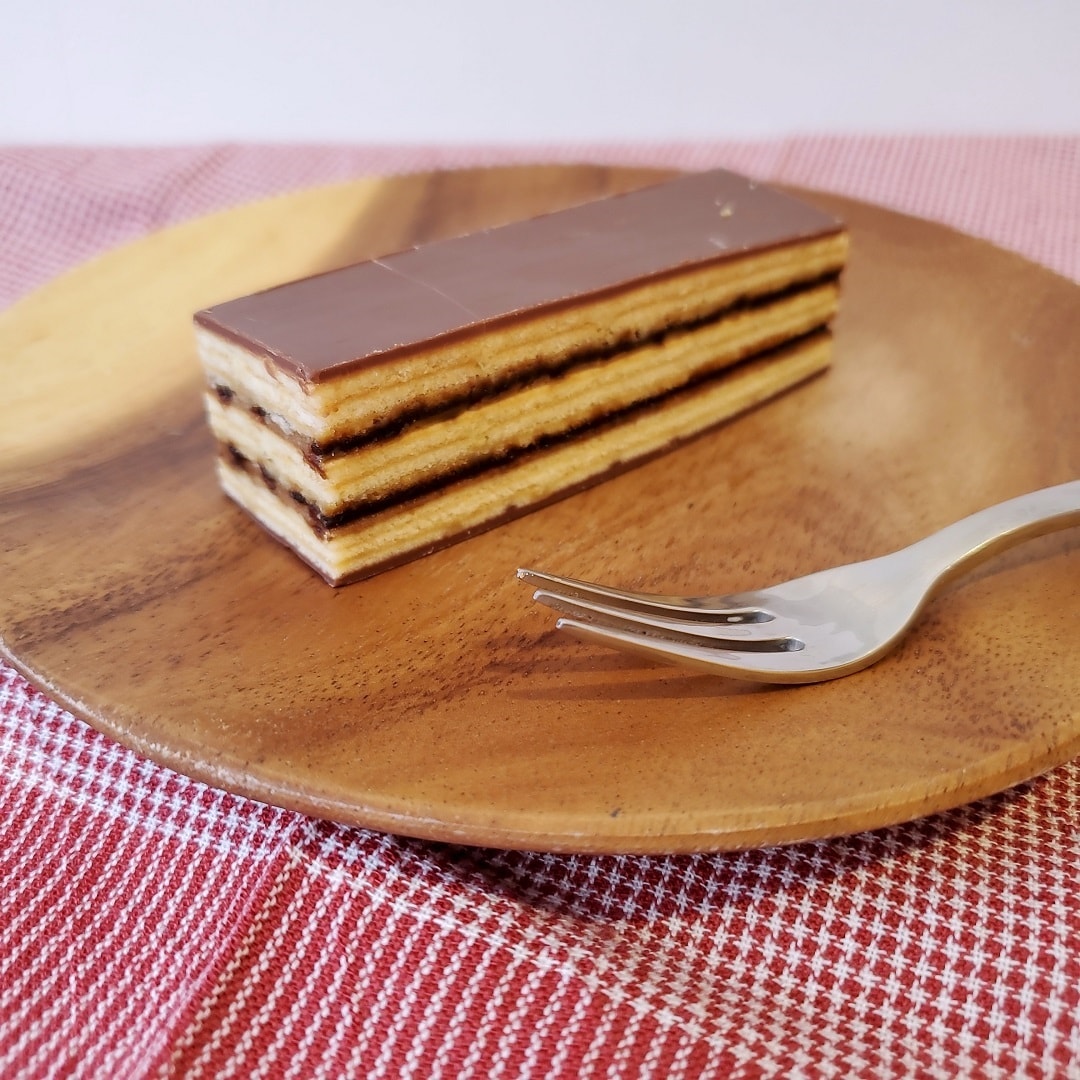 【イオンモール秋田】世界のお菓子　オペラケーキ