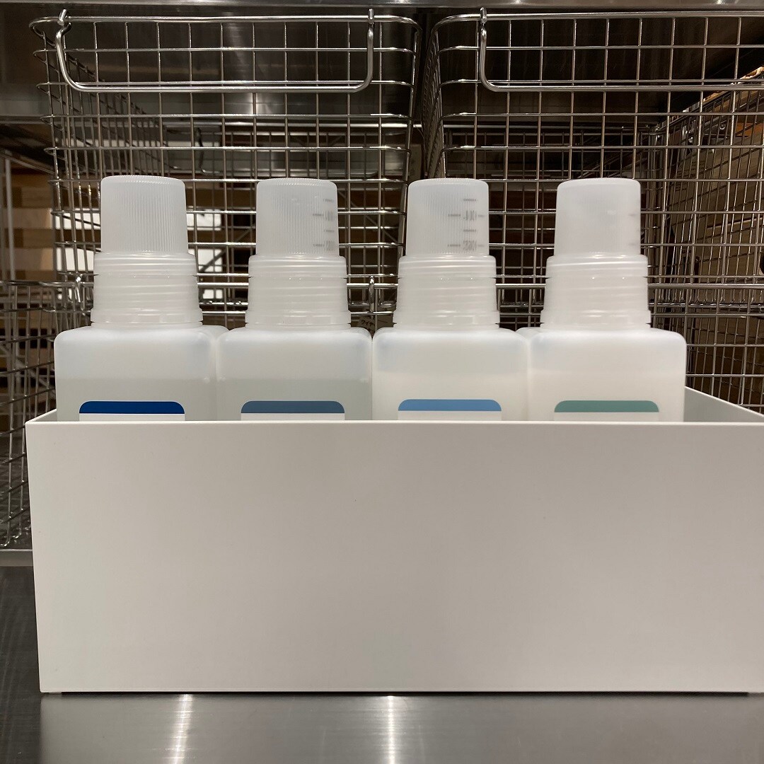 046832 251128  01.05.jp