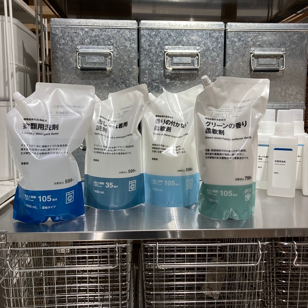 046832 251128  01.06.jp