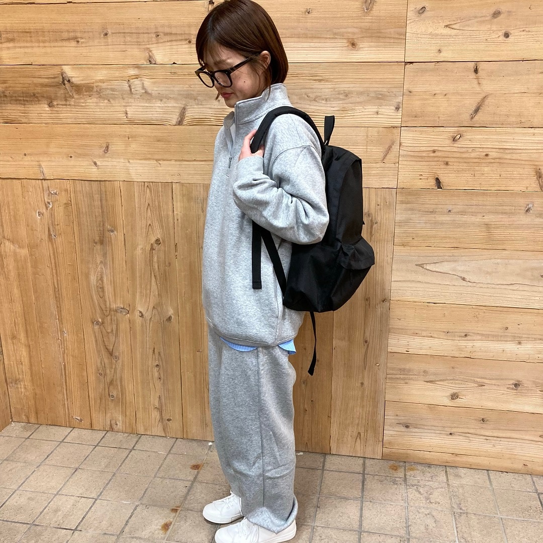 婦人スタッフスナップ