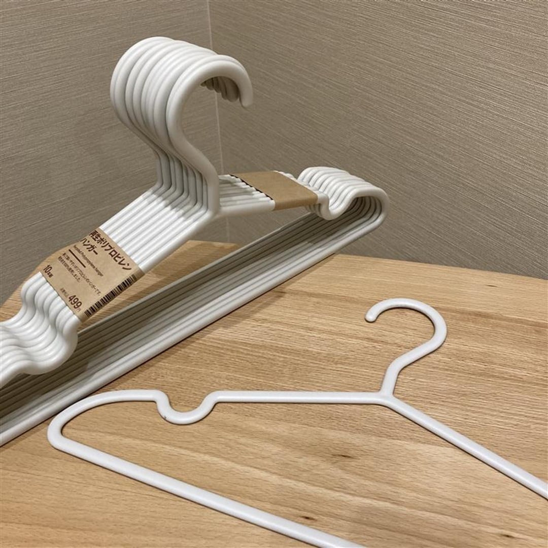 ポリプロピレンハンガー