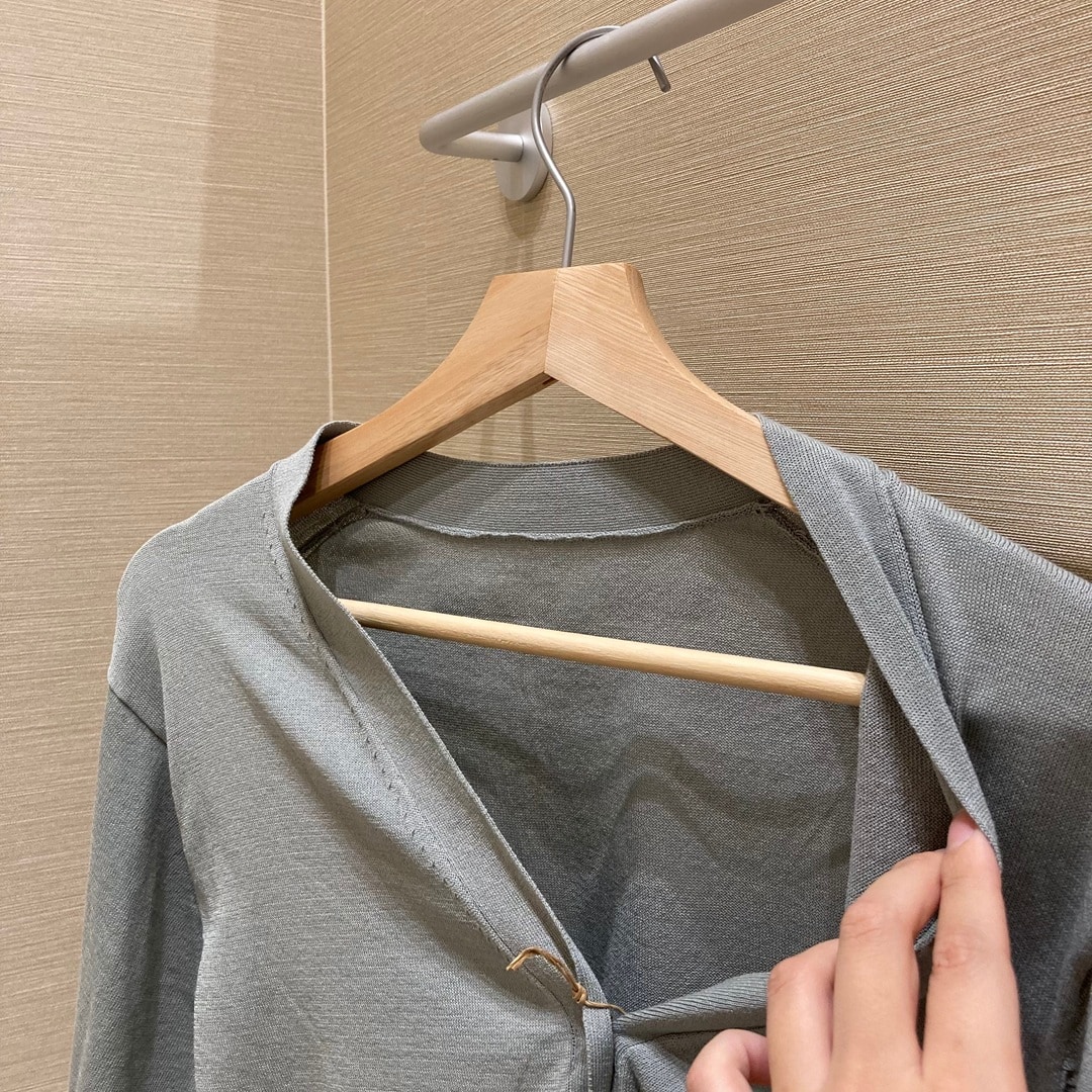 木製ハンガー