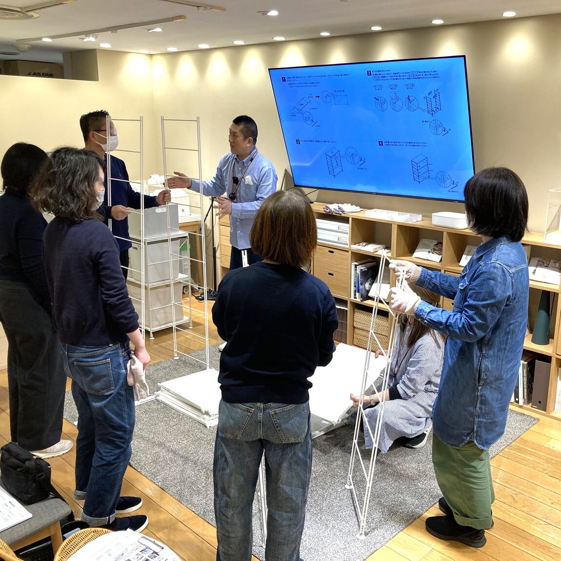 セミナーSUS組立中の画像