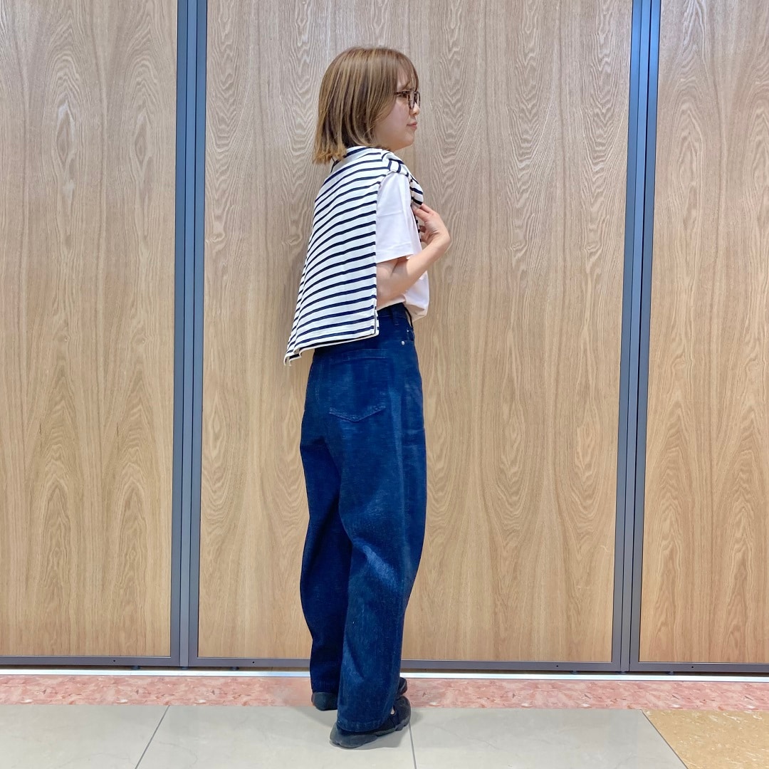 婦人スタッフスナップ