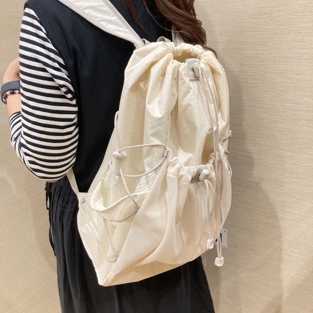撥水　リップストップ　リュックサック