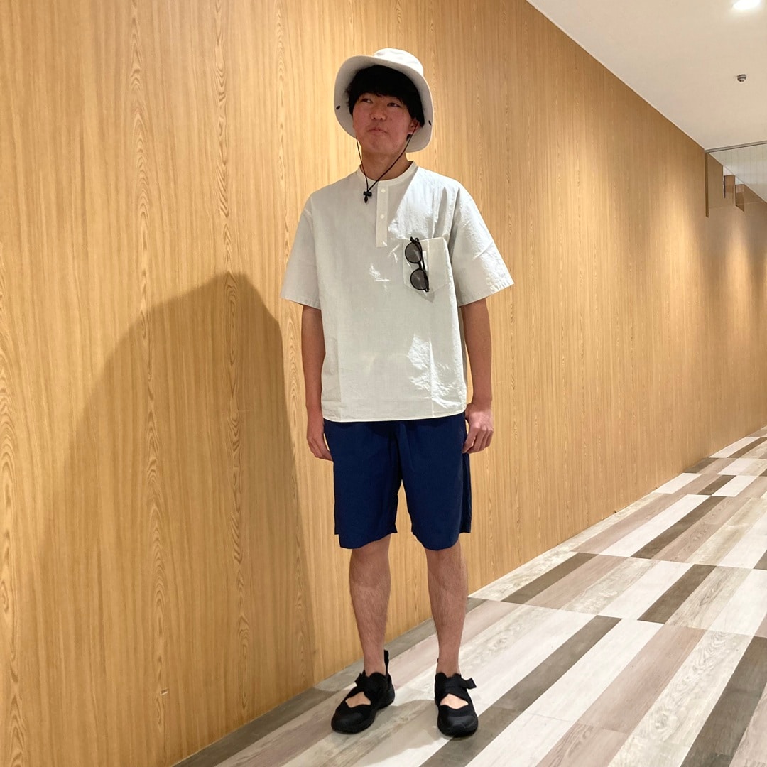 涼感ヘンリーネック半袖布Tシャツ