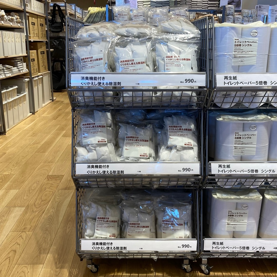 除湿剤　売り場