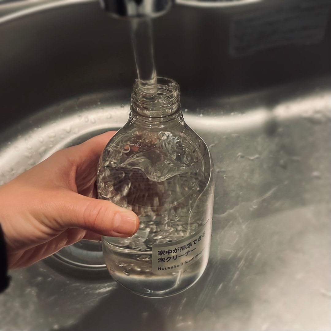 希釈洗剤水