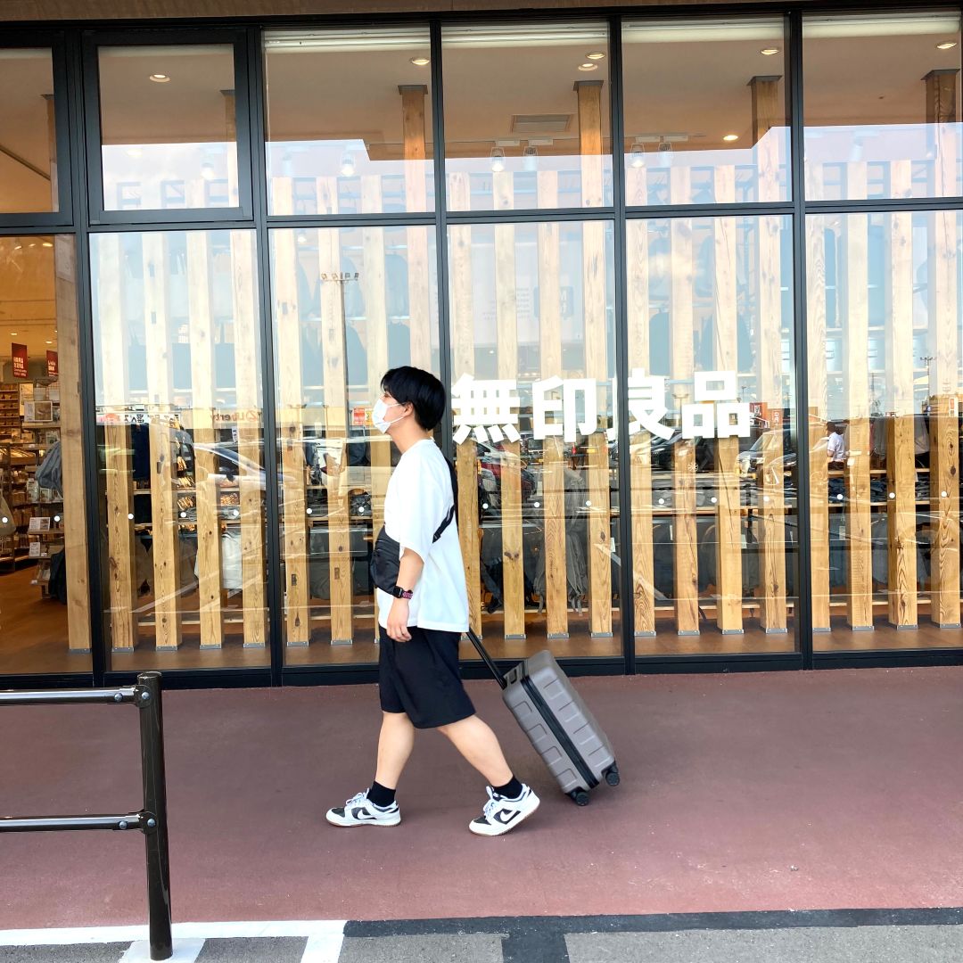 【イオンタウン松阪船江】　身長170cm_razAL9