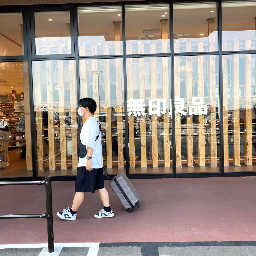 【イオンタウン松阪船江】　身長170cm_H3Gl1b