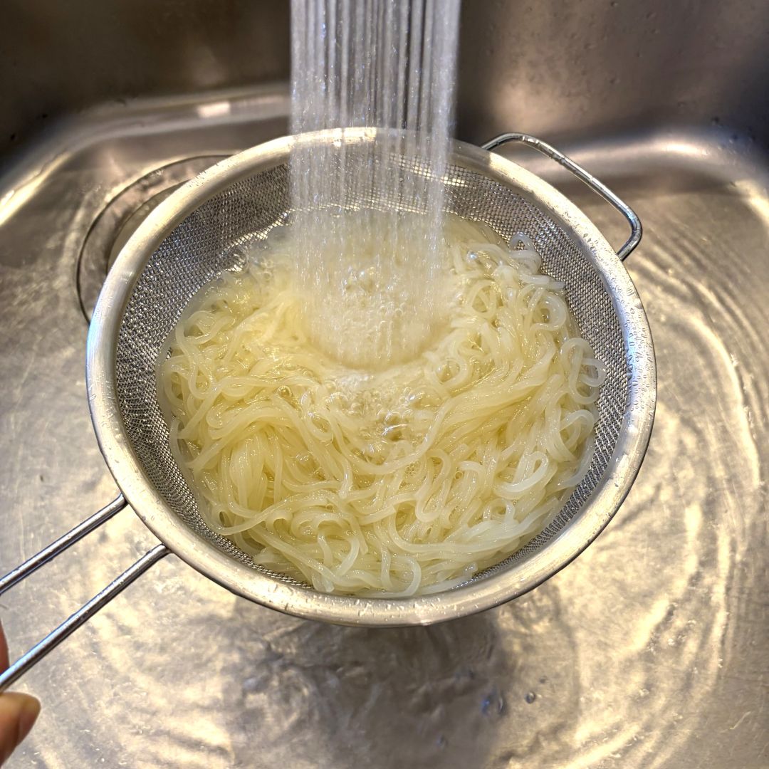 【無印良品500 エミオ狭山市】スタッフが作ってみた！「盛岡冷麺」編_wG8ZPy