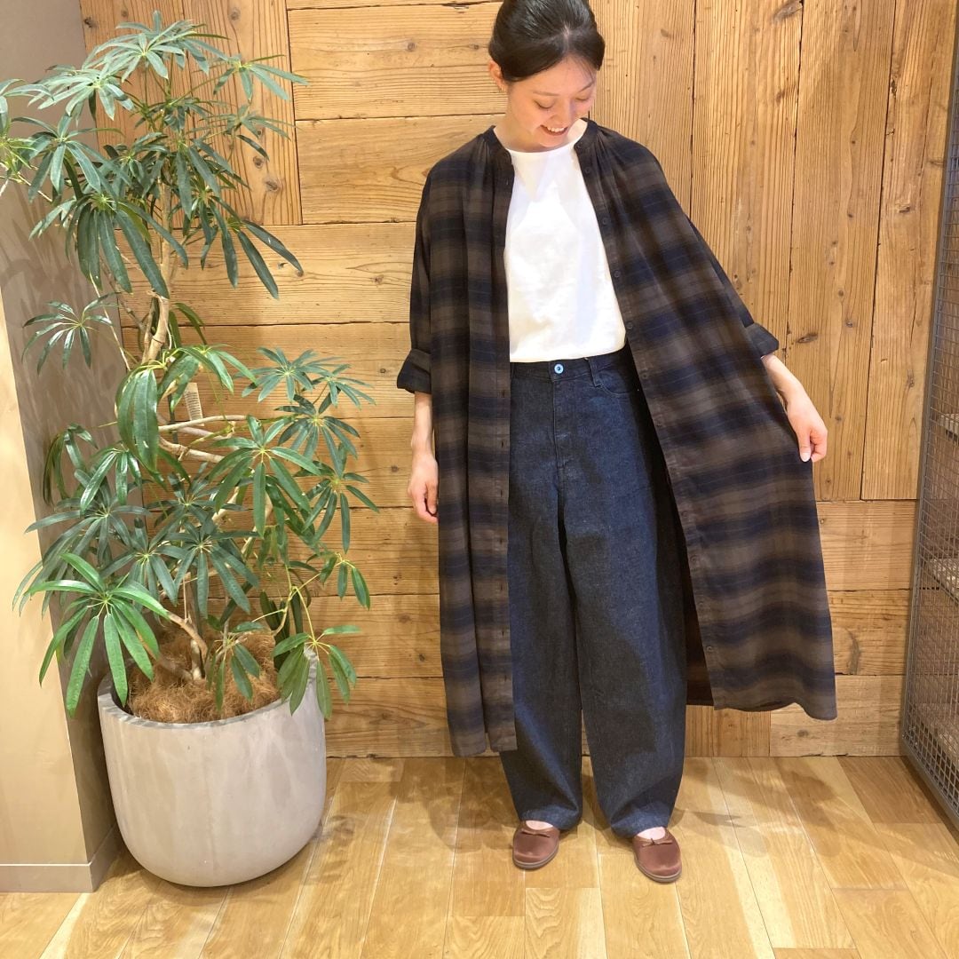 【イオンタウン松阪船江】　身長166cm_L22OAW