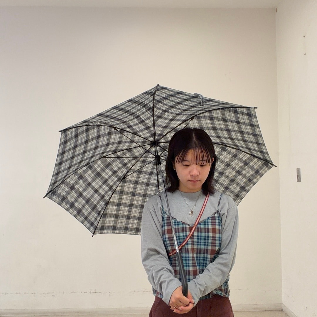 【本厚木ミロード】傘にも秋らしさを。_vc1mqI
