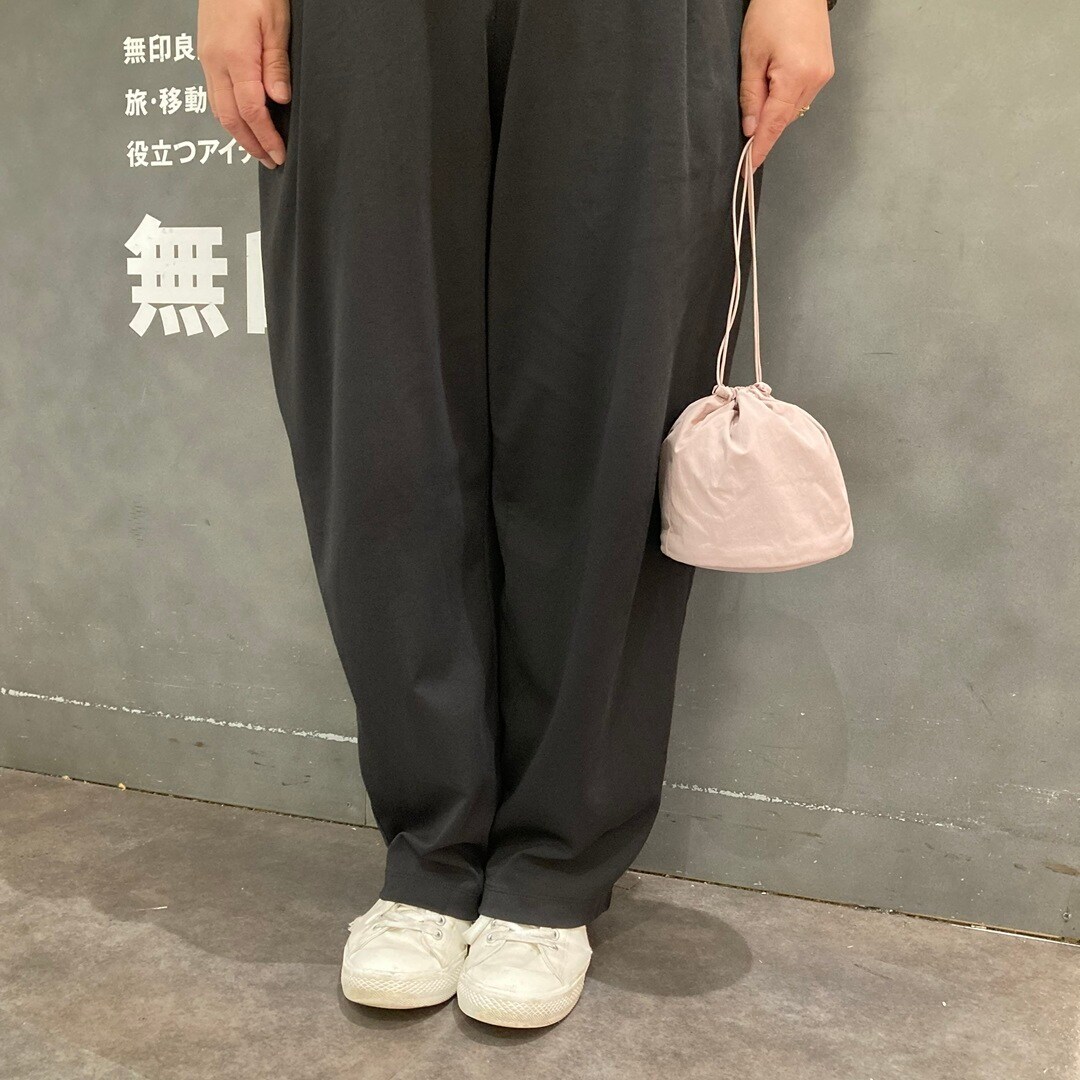 【MUJI to GO成田国際空港第1ターミナル】コロンと丸くてかわいい丸底巾着_7eHUeS