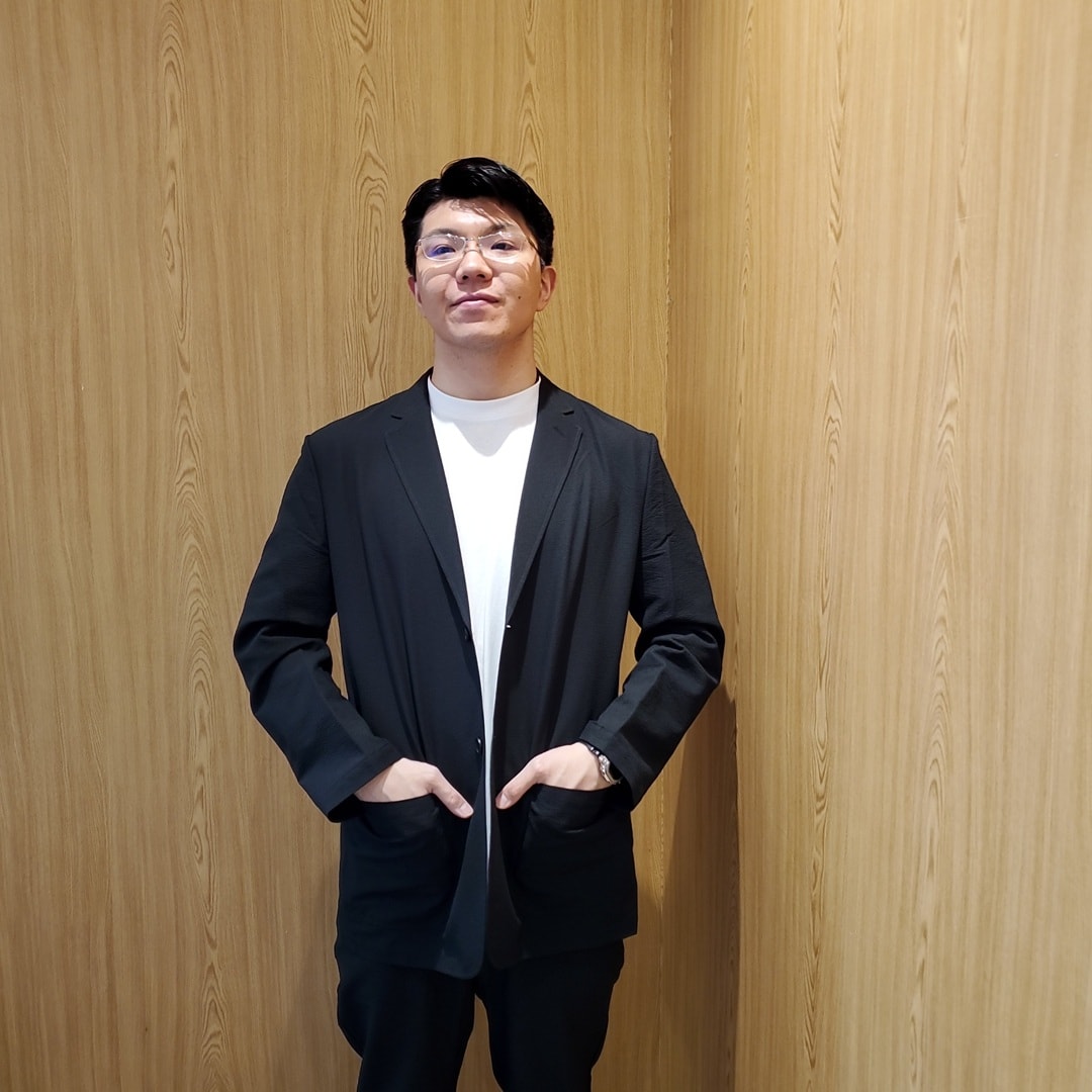 【イオンモール秋田】身長177cm