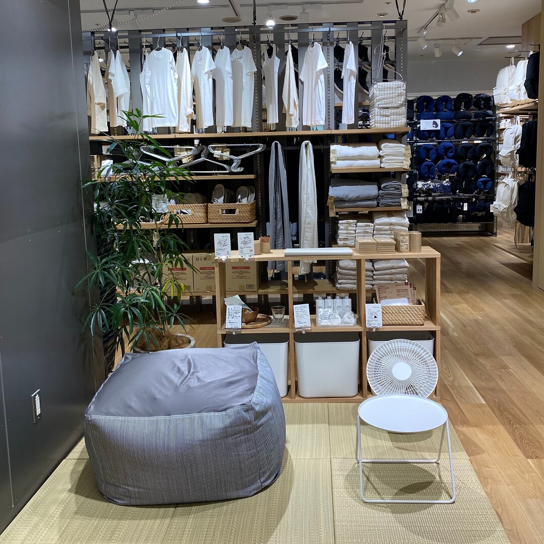 メインプロもフィットするソファ