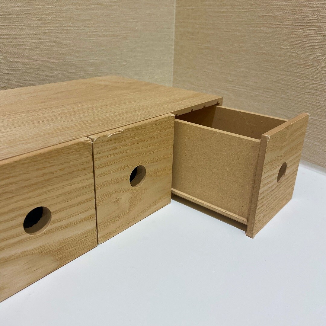 木製小物収納の写真