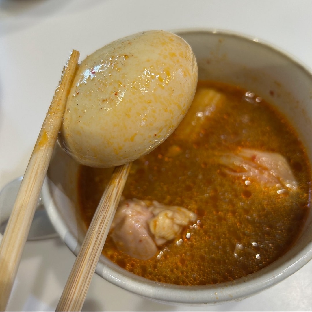 【アル・プラザ八日市】スパイス香る、食べ応えたっぷりスープカレー