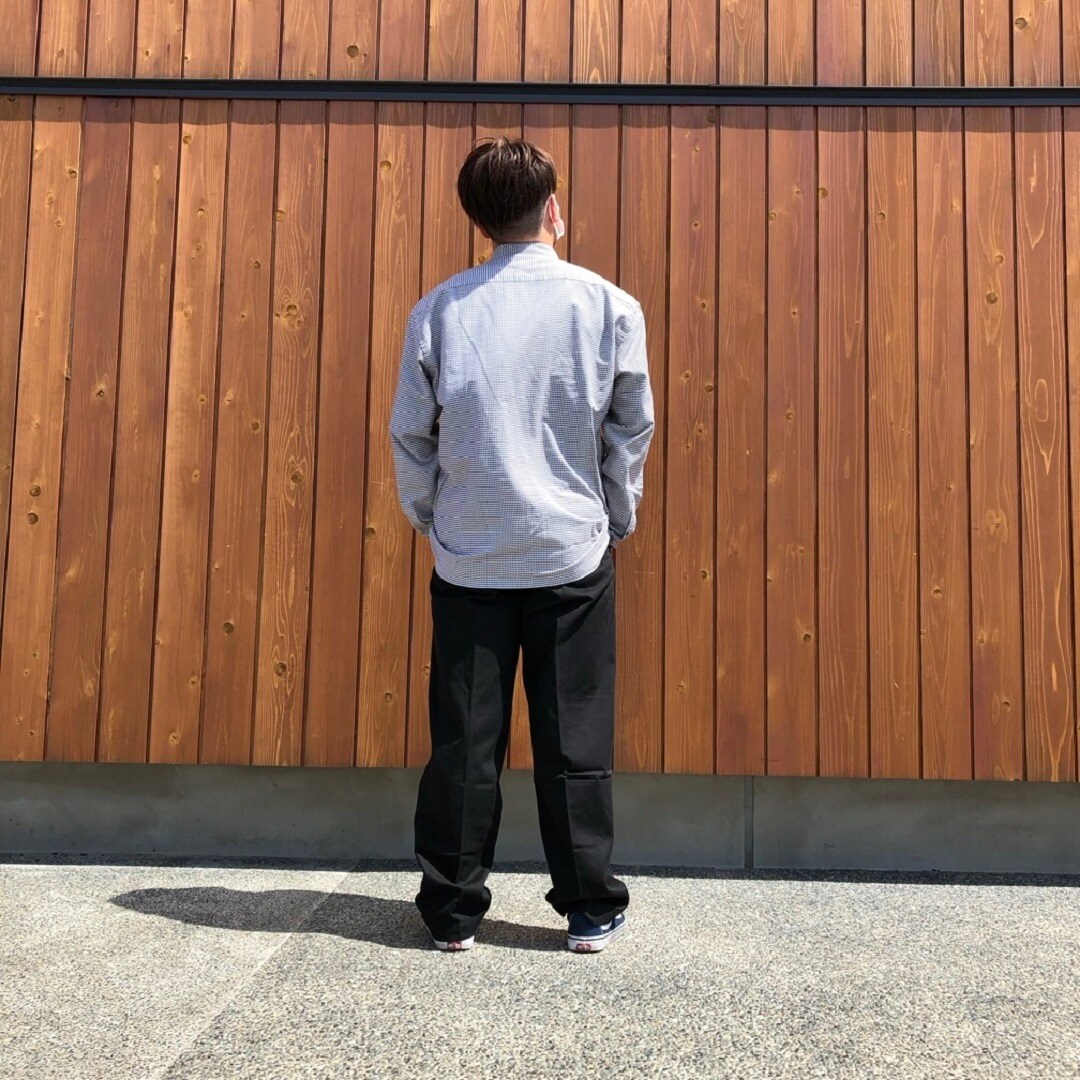 小林君後ろ姿