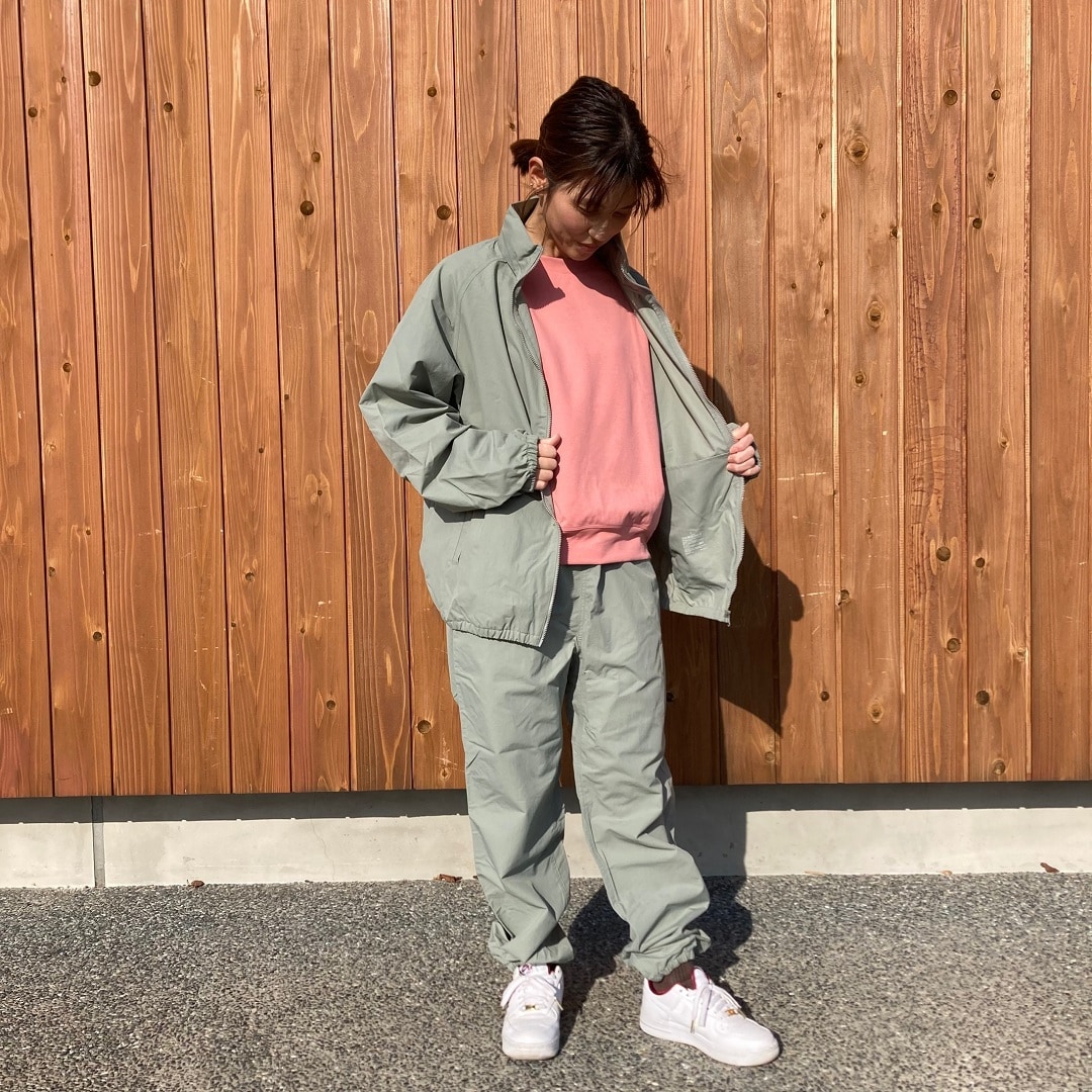 女性