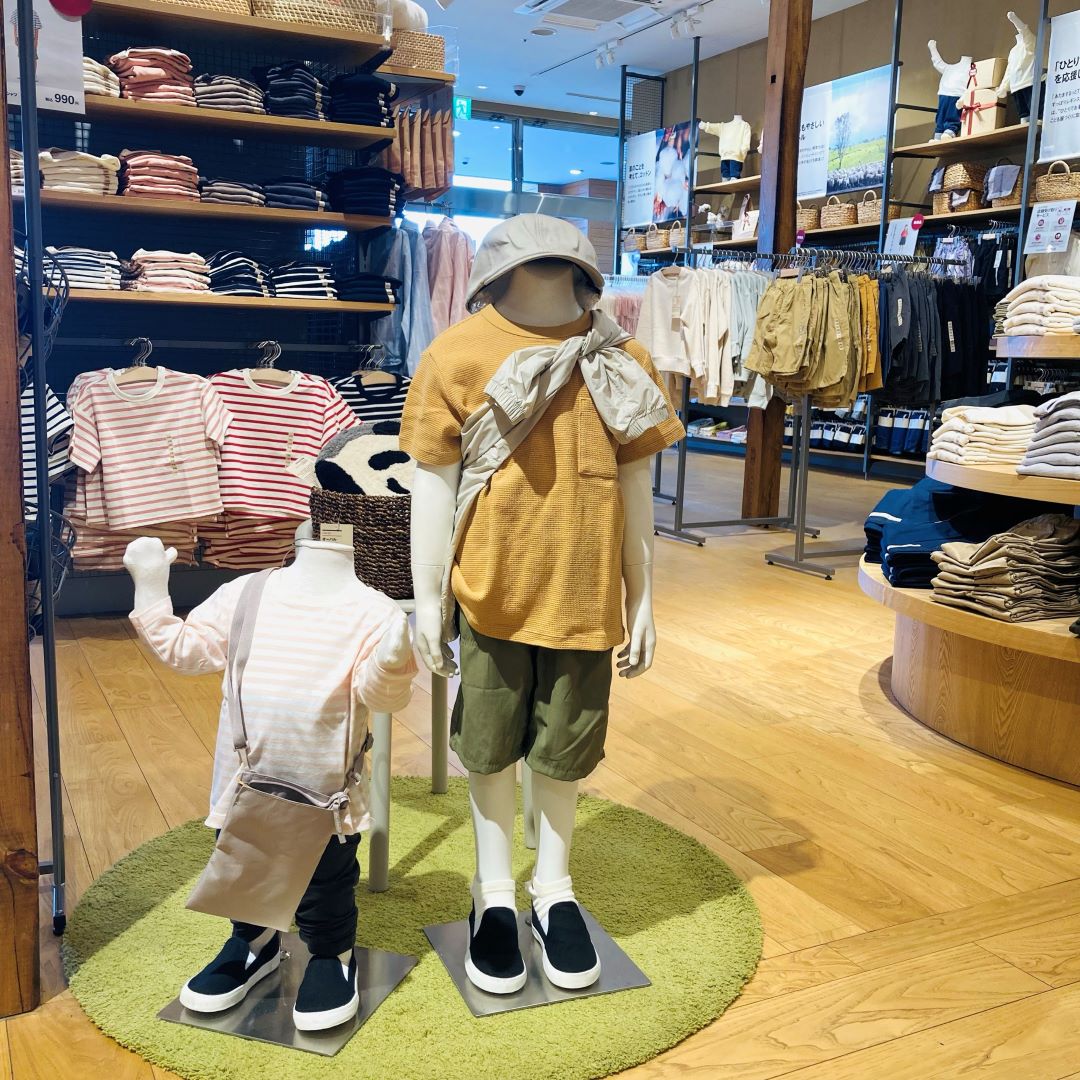 こども服売り場