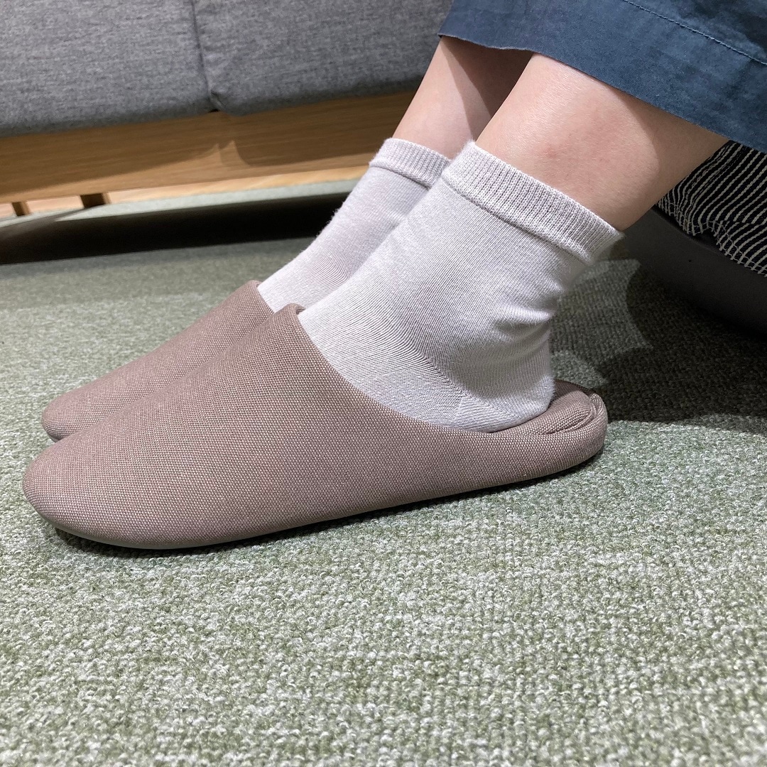 スリッパ