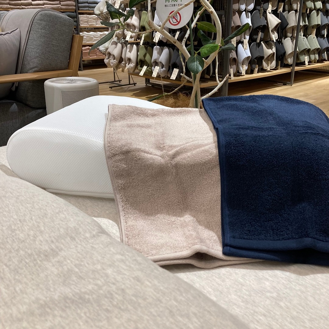 まくらとタオル