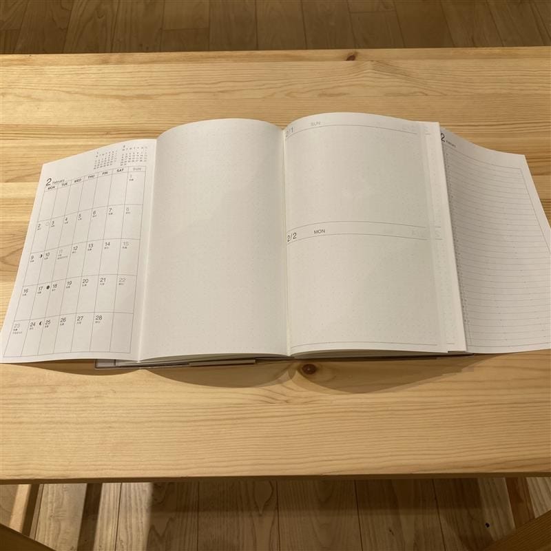 一覧できるスケジュール帳の参考写真